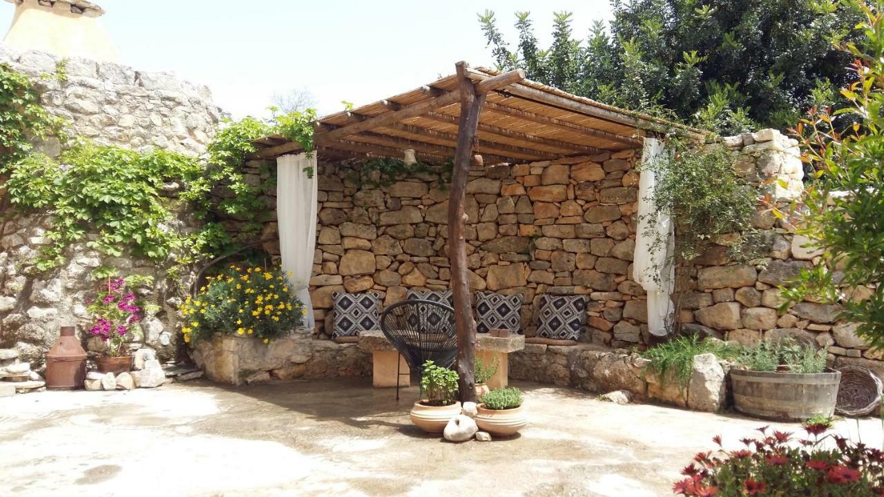 Bendeni Cottage Megala Chorafia Exterior photo