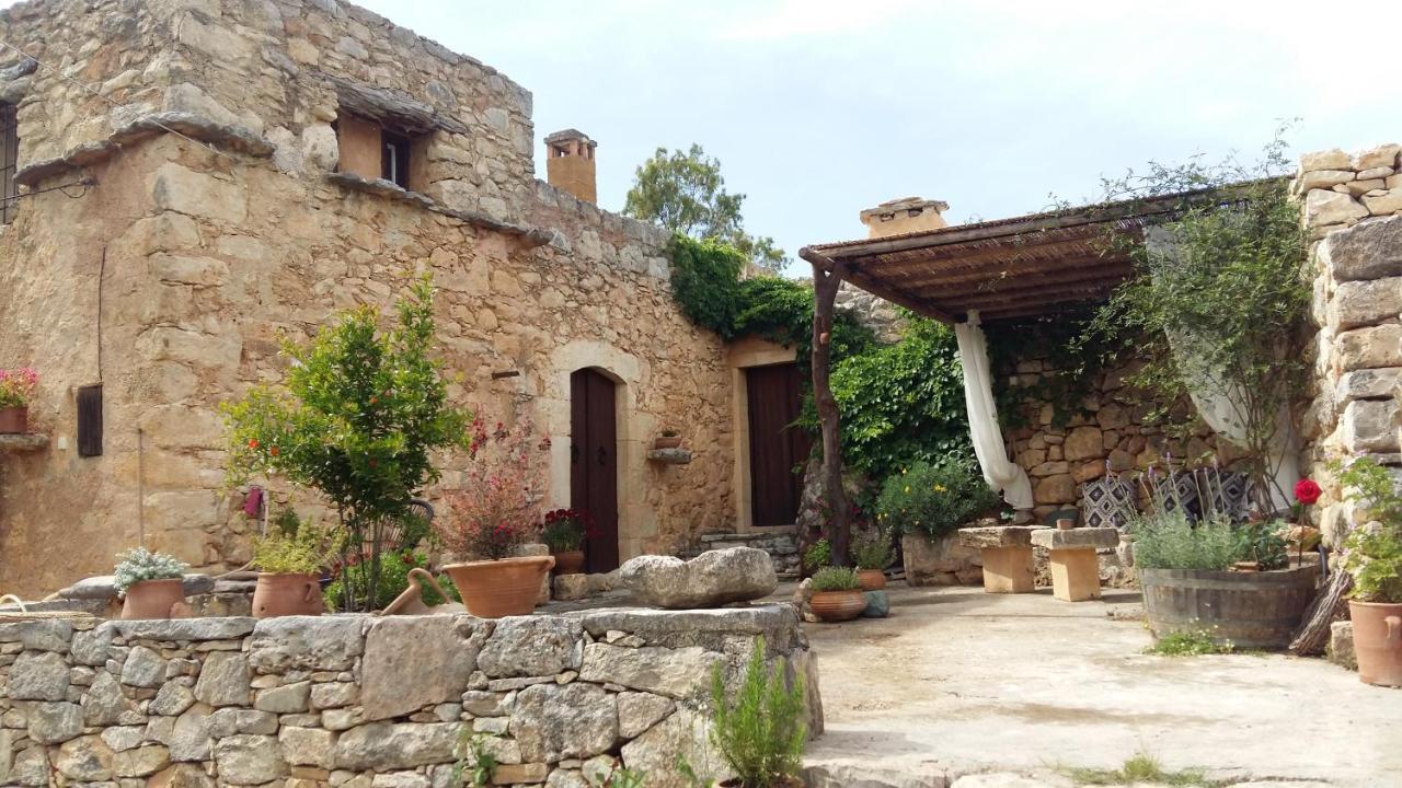 Bendeni Cottage Megala Chorafia Exterior photo